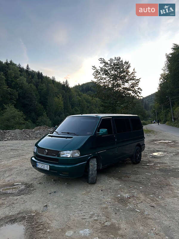 Минивэн Volkswagen Transporter 1998 в Яремче