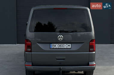 Минивэн Volkswagen Transporter 2021 в 