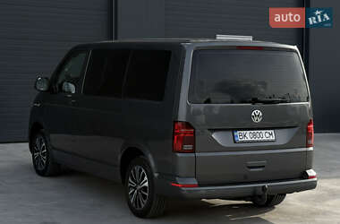 Минивэн Volkswagen Transporter 2021 в 