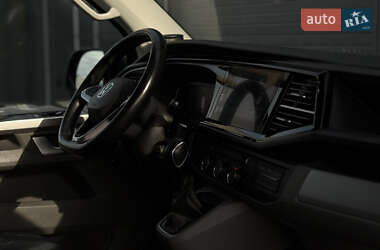 Минивэн Volkswagen Transporter 2021 в 