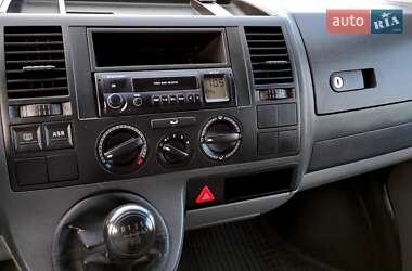 Минивэн Volkswagen Transporter 2006 в 