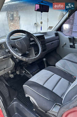 Минивэн Volkswagen Transporter 1996 в 