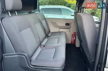 Минивэн Volkswagen Transporter 2011 в 