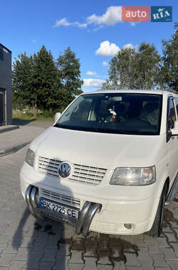 Минивэн Volkswagen Transporter 2008 в Сарнах