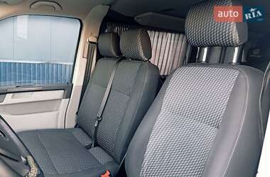 Минивэн Volkswagen Transporter 2015 в 