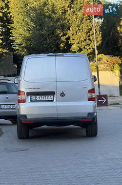 Грузопассажирский фургон Volkswagen Transporter 2014 в Чернигове