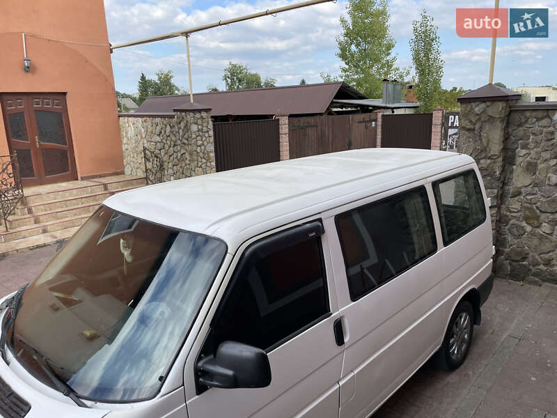 Минивэн Volkswagen Transporter 2003 в Стрые
