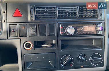 Минивэн Volkswagen Transporter 2001 в Самборе