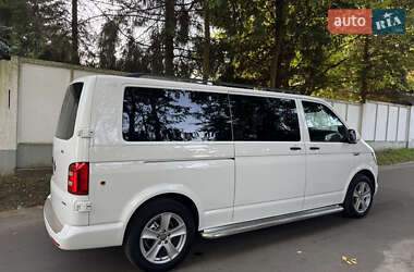 Минивэн Volkswagen Transporter 2016 в 