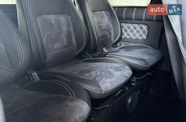 Минивэн Volkswagen Transporter 2016 в 
