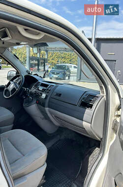 Грузовой фургон Volkswagen Transporter 2004 в 