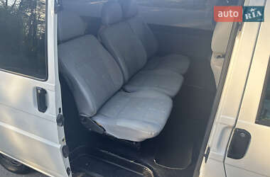 Грузопассажирский фургон Volkswagen Transporter 2002 в 