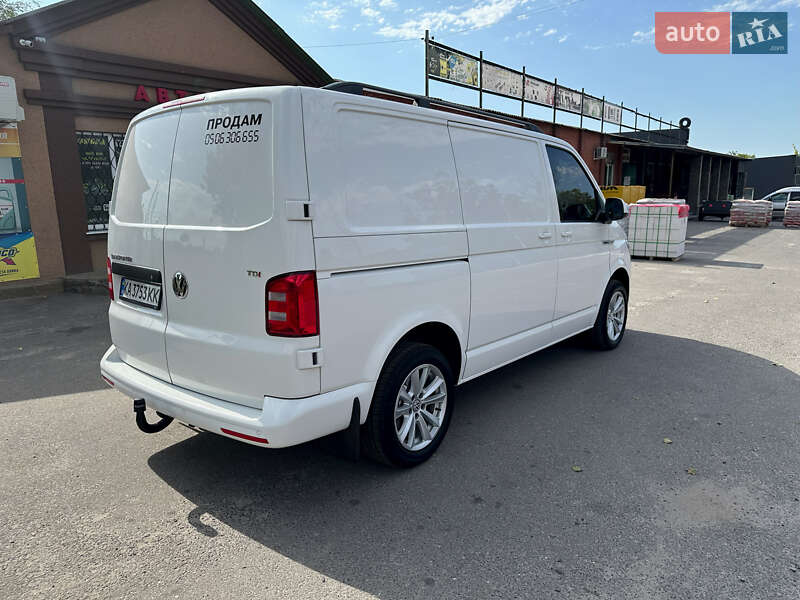 Грузовой фургон Volkswagen Transporter 2016 в Новой Водолаге