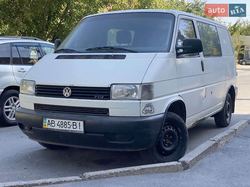 Минивэн Volkswagen Transporter 1998 в 