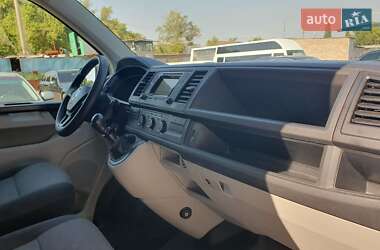 Грузовой фургон Volkswagen Transporter 2017 в 
