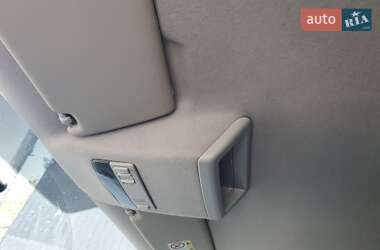 Грузовой фургон Volkswagen Transporter 2017 в 