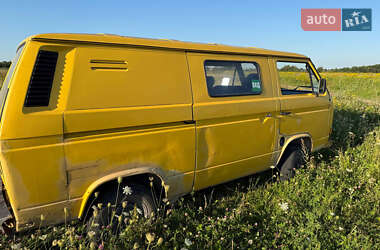 Минивэн Volkswagen Transporter 1987 в 