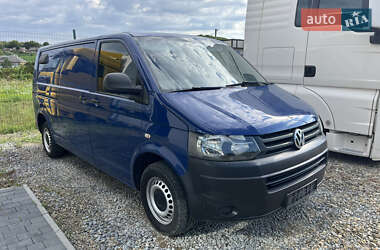 Грузовой фургон Volkswagen Transporter 2014 в Черновцах