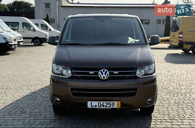 Минивэн Volkswagen Transporter 2012 в 