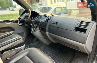 Минивэн Volkswagen Transporter 2006 в 
