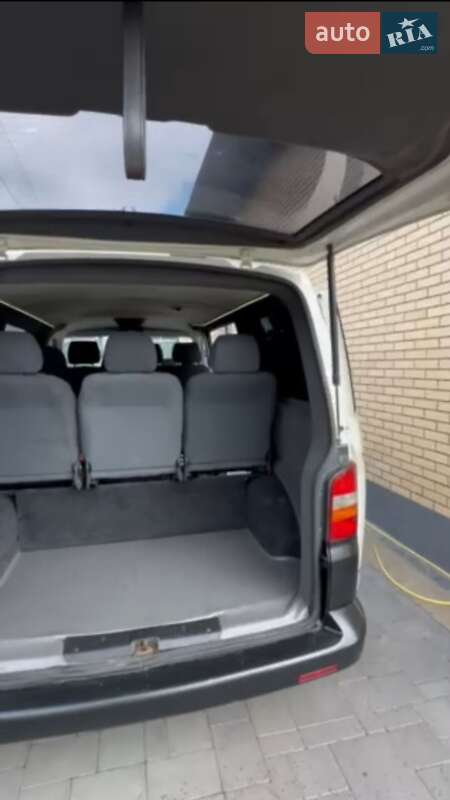 Минивэн Volkswagen Transporter 2006 в Полтаве