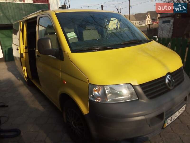 Микроавтобус Volkswagen Transporter 2005 в 