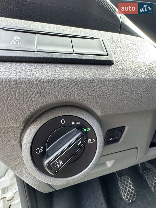 Грузовой фургон Volkswagen Transporter 2021 в Киеве