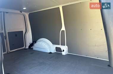Грузовой фургон Volkswagen Transporter 2020 в 