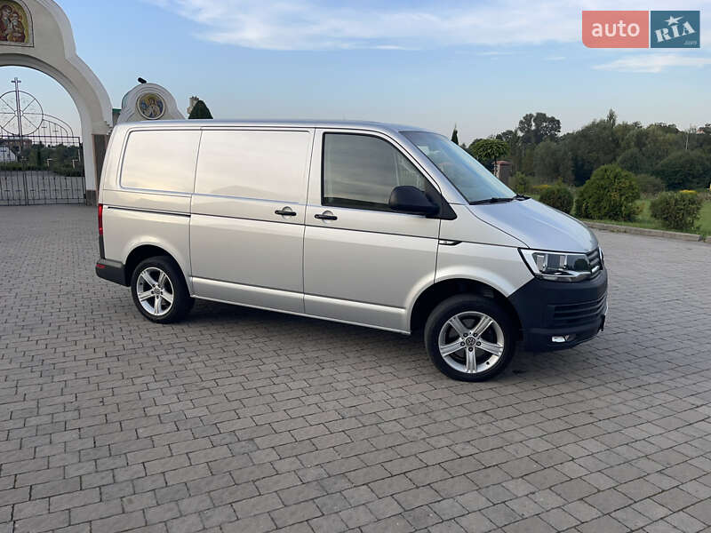 Грузовой фургон Volkswagen Transporter 2019 в Львове