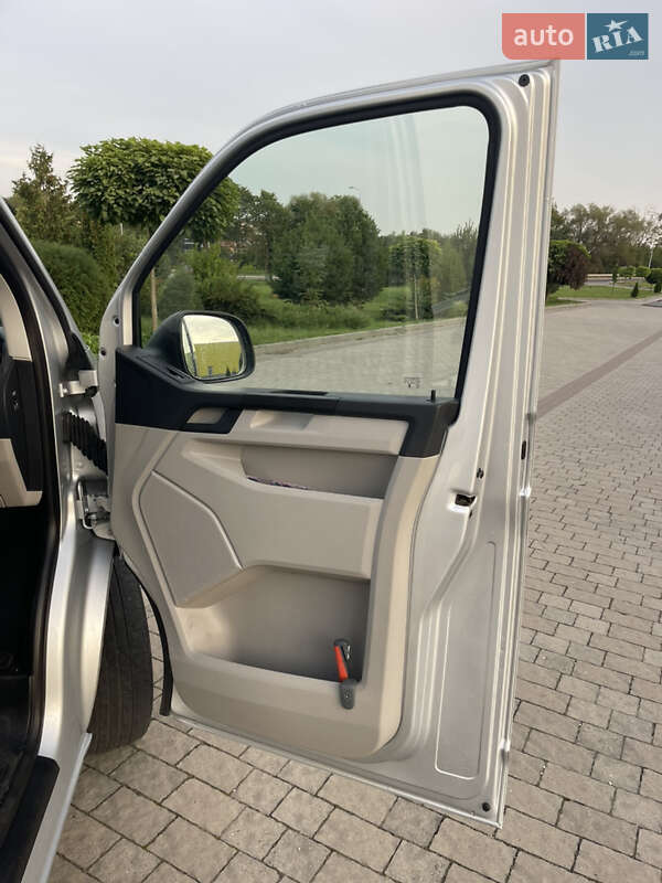 Грузовой фургон Volkswagen Transporter 2019 в Львове