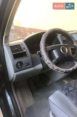 Минивэн Volkswagen Transporter 2006 в 