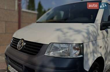 Минивэн Volkswagen Transporter 2009 в 
