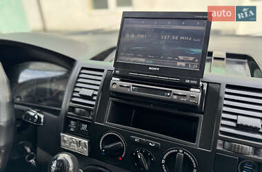Минивэн Volkswagen Transporter 2006 в 