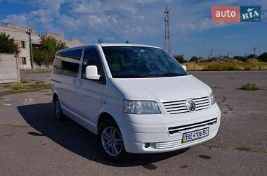 Минивэн Volkswagen Transporter 2007 в Николаеве