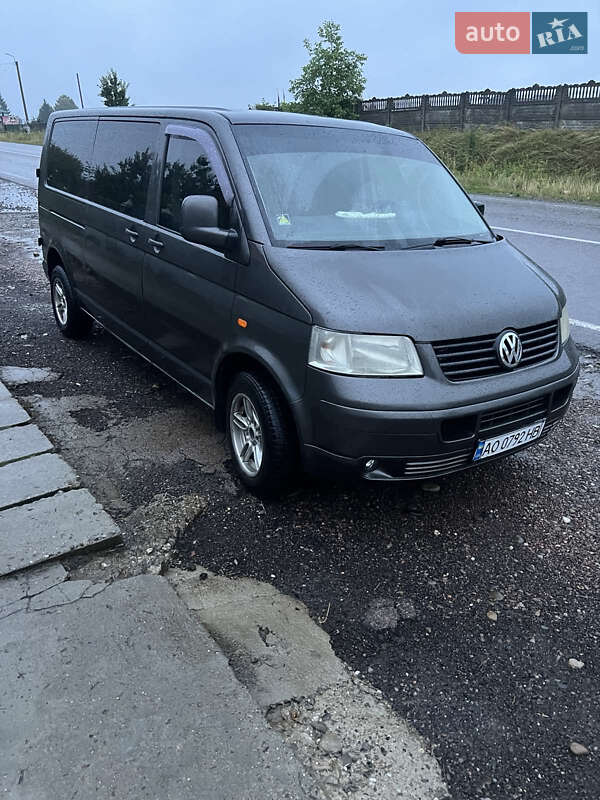 Минивэн Volkswagen Transporter 2007 в 