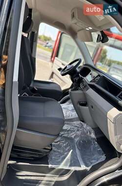Минивэн Volkswagen Transporter 2021 в 