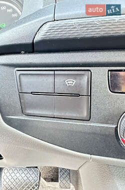 Минивэн Volkswagen Transporter 2021 в 