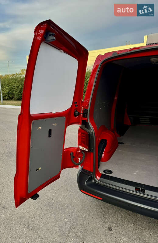 Грузовой фургон Volkswagen Transporter 2020 в Полтаве