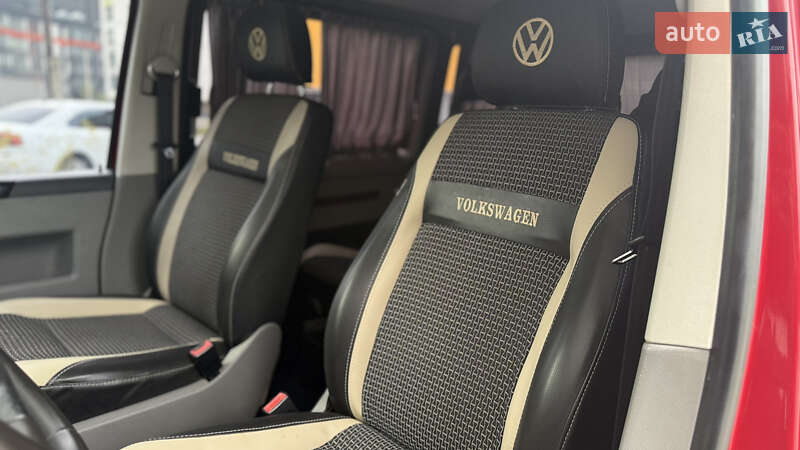 Минивэн Volkswagen Transporter 2004 в Ивано-Франковске