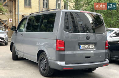 Минивэн Volkswagen Transporter 2013 в 