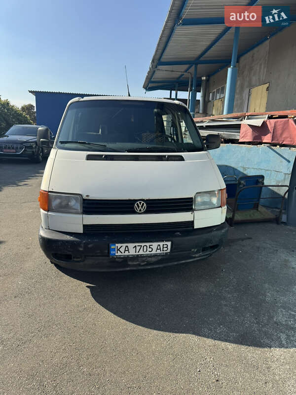 Минивэн Volkswagen Transporter 1998 в 