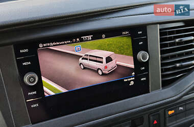 Грузовой фургон Volkswagen Transporter 2020 в 