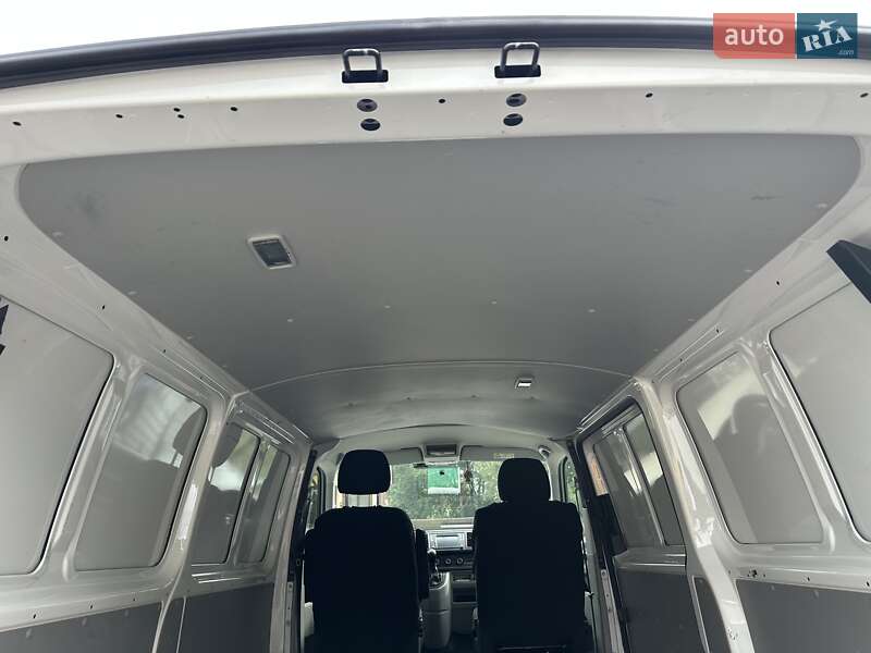 Грузовой фургон Volkswagen Transporter 2019 в Хмельницком