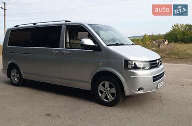 Минивэн Volkswagen Transporter 2013 в 