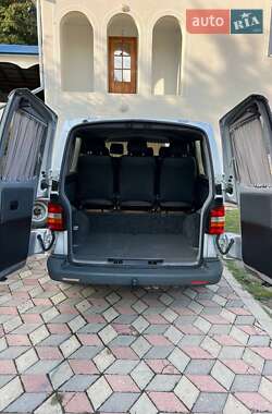 Минивэн Volkswagen Transporter 2009 в 