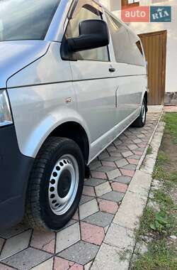 Минивэн Volkswagen Transporter 2009 в 