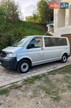 Минивэн Volkswagen Transporter 2009 в 