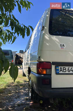 Минивэн Volkswagen Transporter 2003 в 