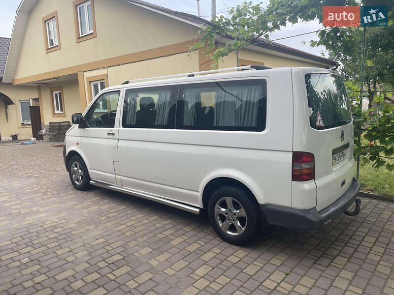 Минивэн Volkswagen Transporter 2004 в Ровно