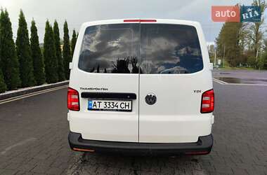 Минивэн Volkswagen Transporter 2016 в 